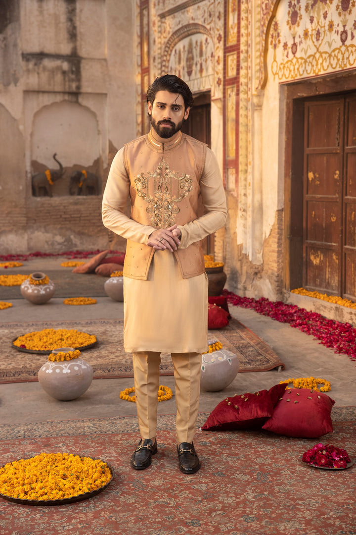 RTW Peach Center Front Motif Waistcoat