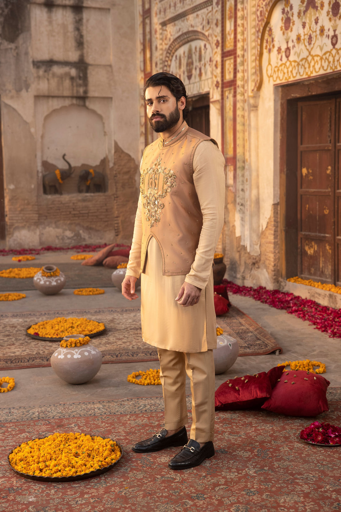 RTW Peach Center Front Motif Waistcoat