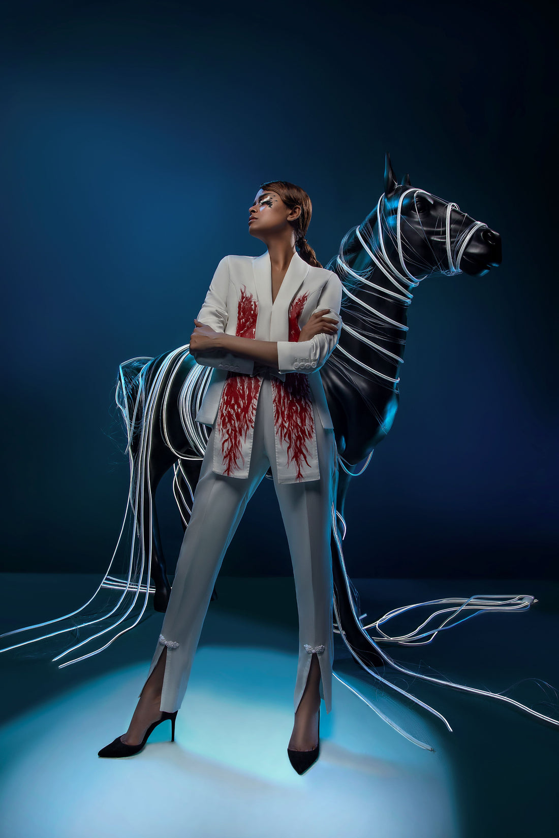 WHITE COAT