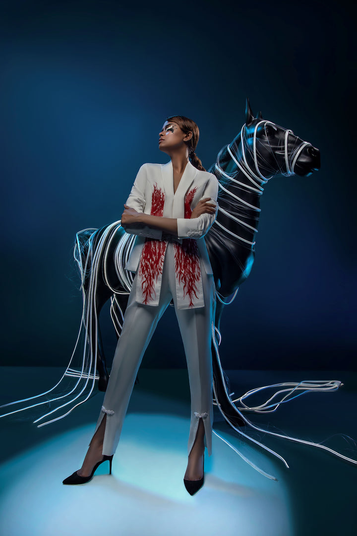 WHITE COAT