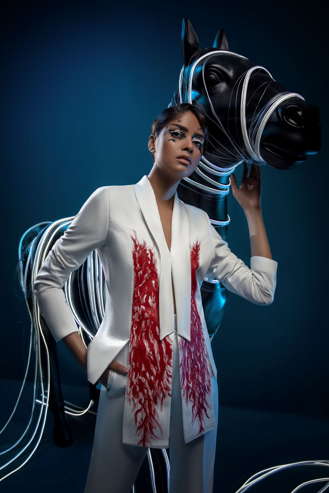WHITE COAT